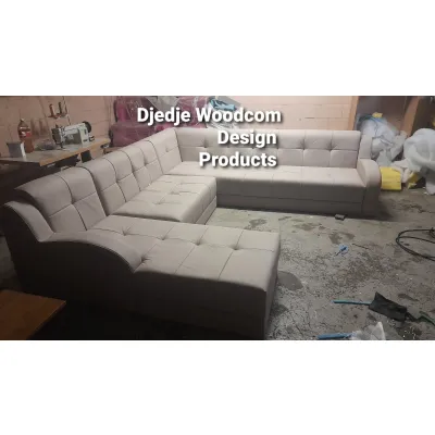Safira Couch
